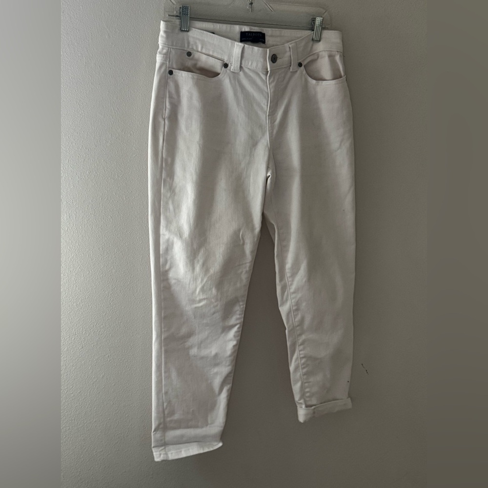 Talbots Simply Flattering Collection Boyfriend off white mid rise denim pants 8P